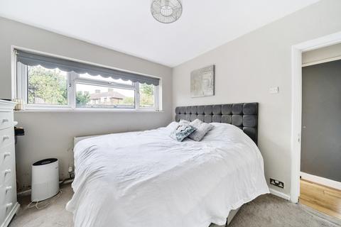 2 bedroom parking for sale, Moremead Road, London