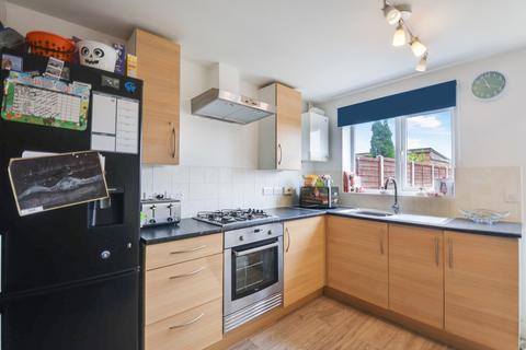 2 bedroom terraced house for sale, at Mercia Road, Great Denham, London MK40