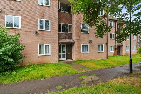 2 bedroom flat for sale, The Oaks, Southampton SO19