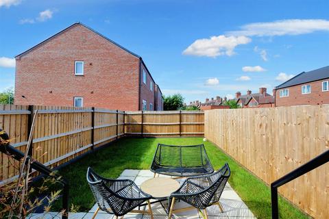 2 bedroom semi-detached house for sale, Dovecote Lane, Nottingham