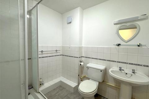 1 bedroom flat for sale, Hermitage Court, Staines TW18