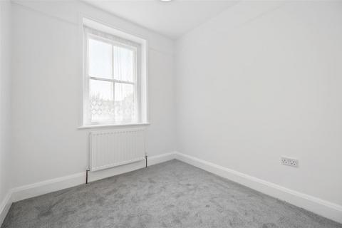 2 bedroom flat to rent, Balcombe Street, London