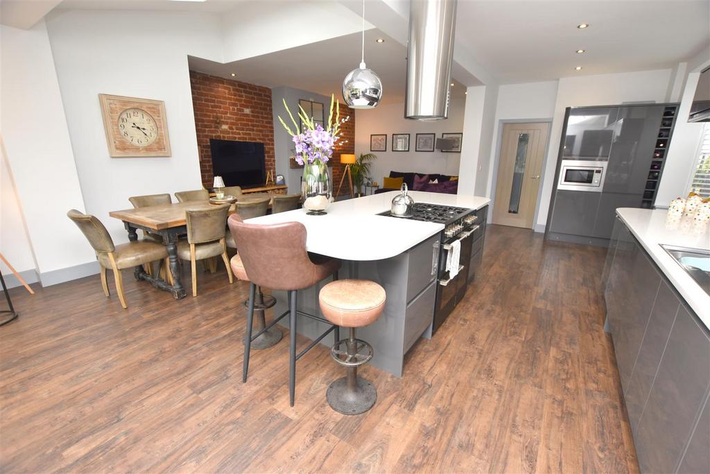 Living kitchen diner
