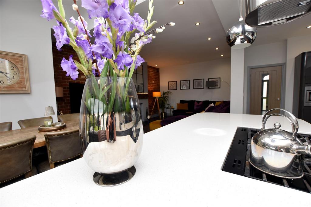 Living kitchen diner