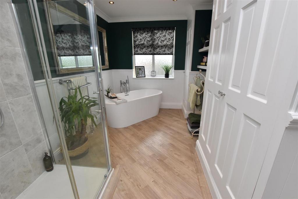 Family bathroom