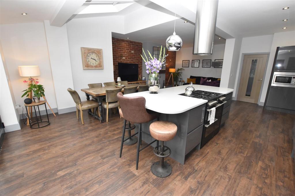 Living kitchen diner