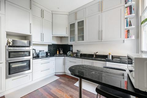 16 Sherborne Gardens, London, W13 8AS