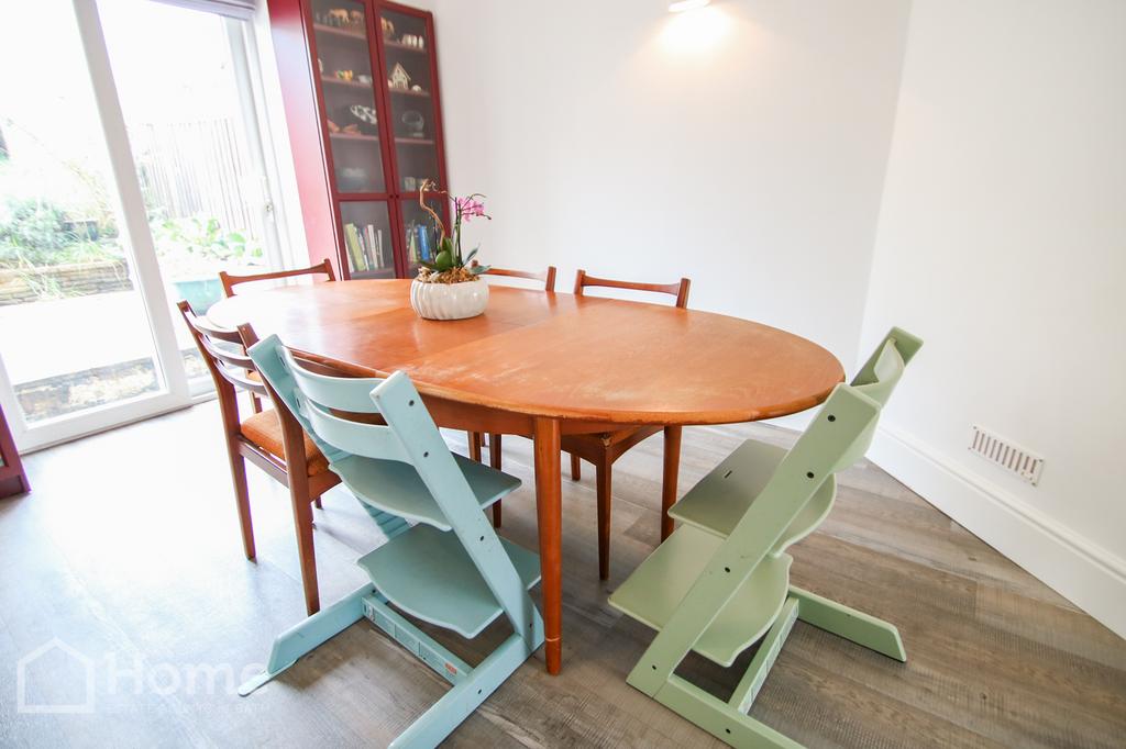 Ivy Avenue, Bath BA2 3 bed terraced house for sale £480,000