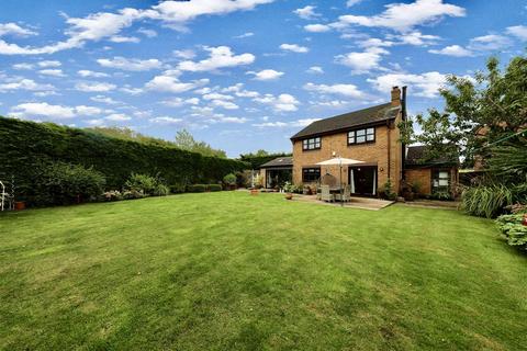 4 bedroom detached house for sale, Orchard Croft, Cottingham