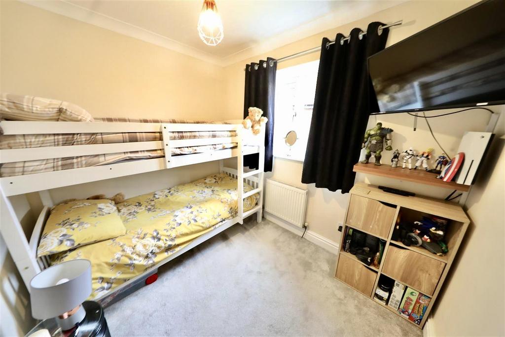 26 Orchard Croft - Bed 4.jpg