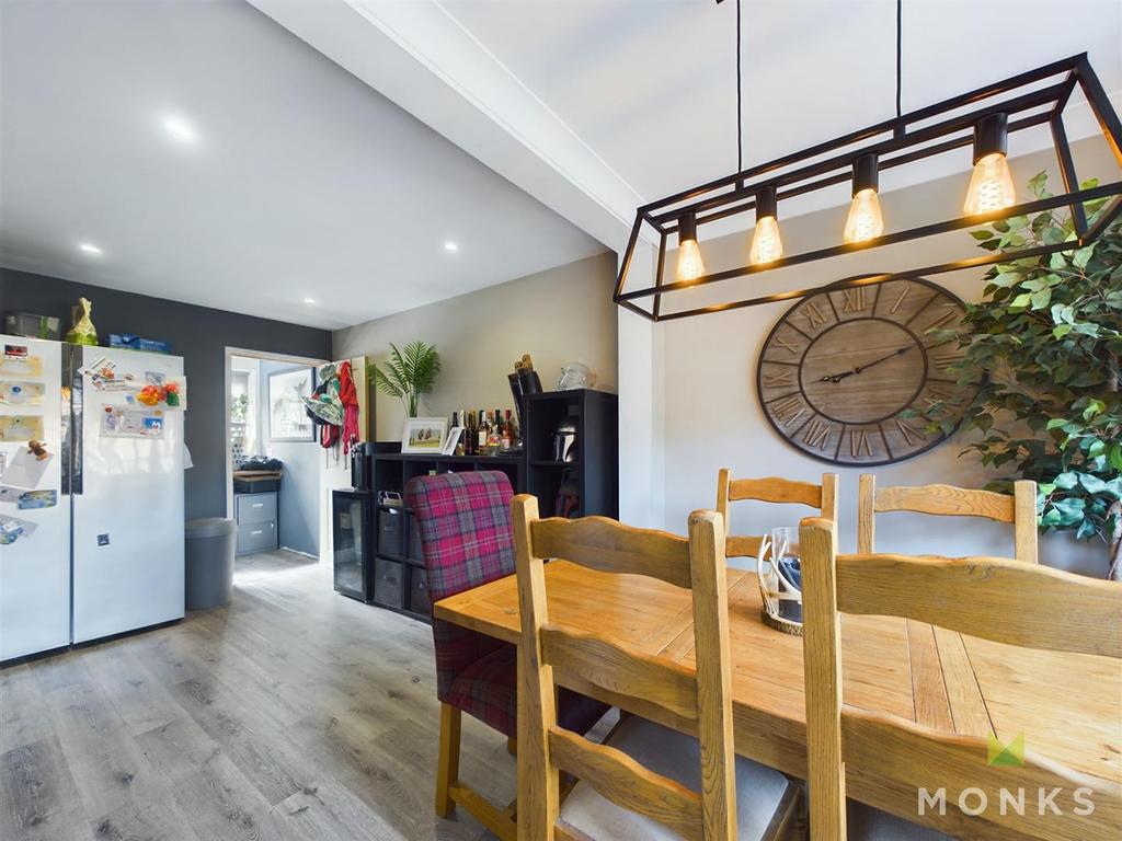 CAM01348 G0-PR0491-STILL007.jpg