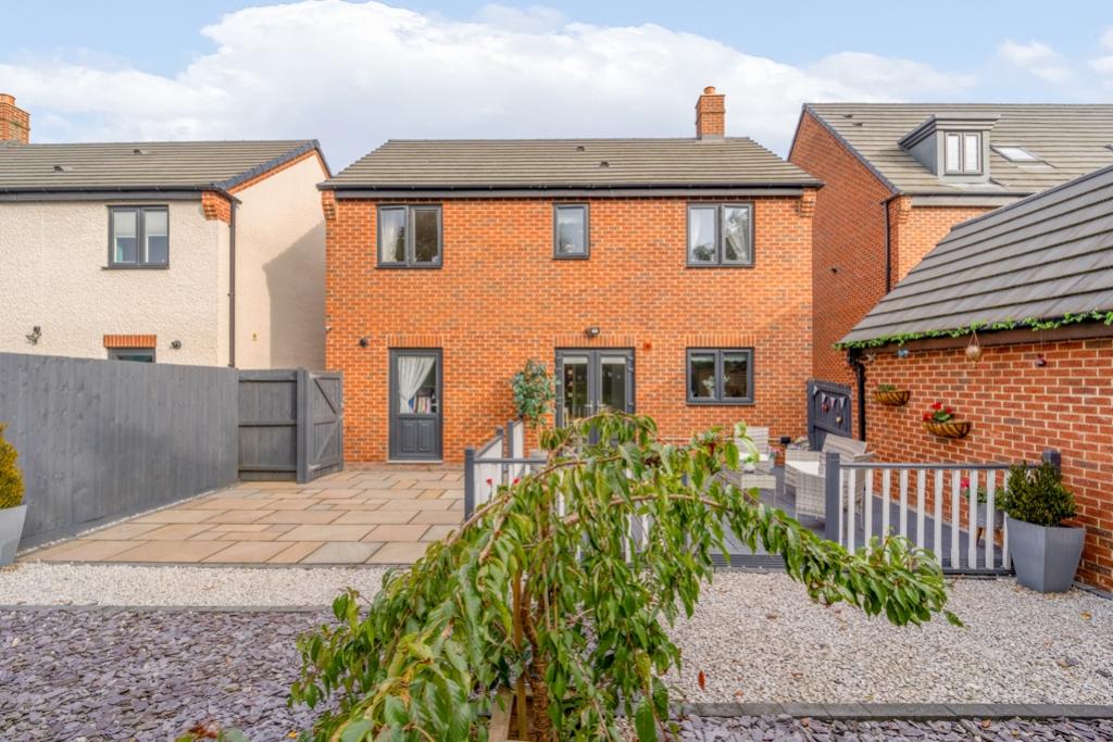 12 Lambert Place (Saxilby)-12