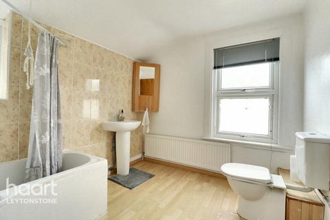 15 Cheneys Road, London, E11 3LL