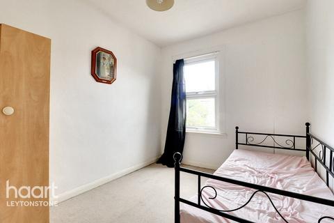 15 Cheneys Road, London, E11 3LL