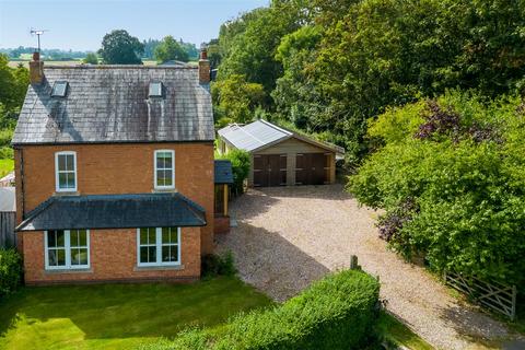 6 bedroom detached house for sale, Stratford Road, Loxley, Warwick