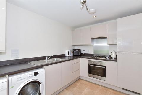 3 bedroom end of terrace house for sale, Shoebridge Drive, Maidstone, Kent