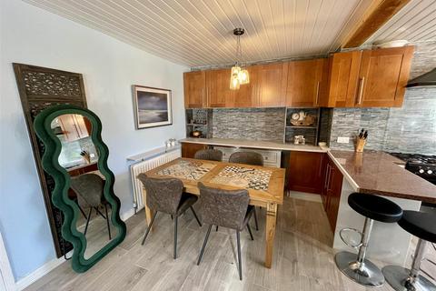 7 Drinkfield Crescent, Darlington, DL3 0SD
