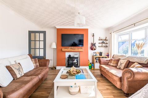 20 Ashley Drive, Leigh, WN7 5HP