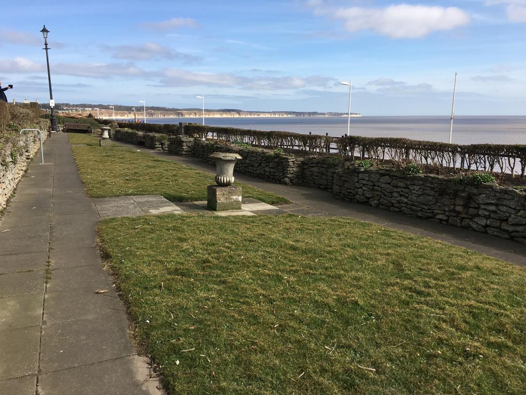 Promenade Gardens very close