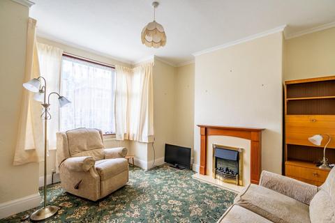 3 bedroom detached house for sale, Eastward Avenue, York