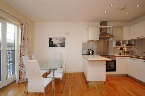 2 bedroom flat for sale, Upper Richmond Road, Putney