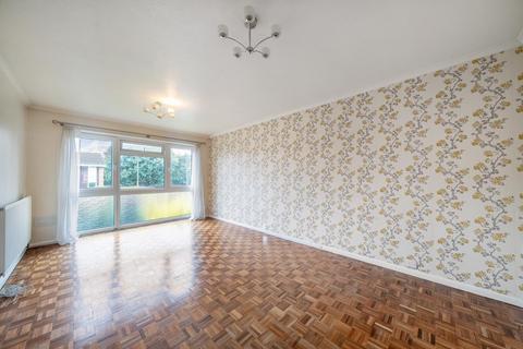 2 bedroom flat for sale, Blenheim Road, Raynes Park