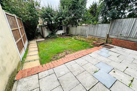 107 Conisborough Crescent, London, SE6 2SQ