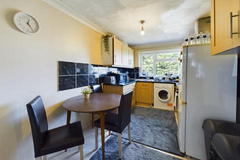 2 bedroom flat for sale, Edmund Road, Brandon, IP27