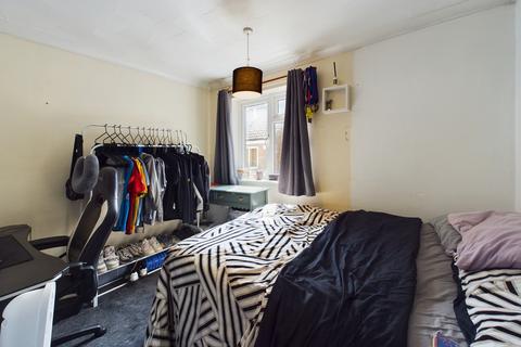 2 bedroom flat for sale, Edmund Road, Brandon, IP27