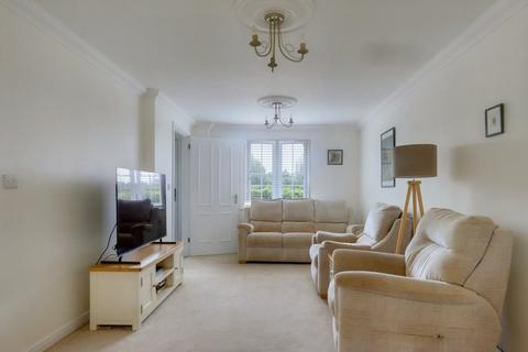 5 Wiggins View, Springfield, Chelmsford, CM2 6GP