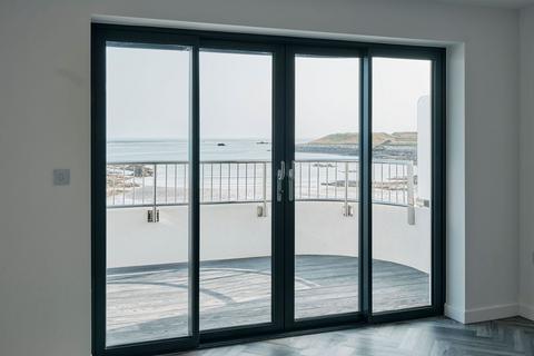 2 bedroom apartment for sale, Le Harve des Pas, Jersey JE2