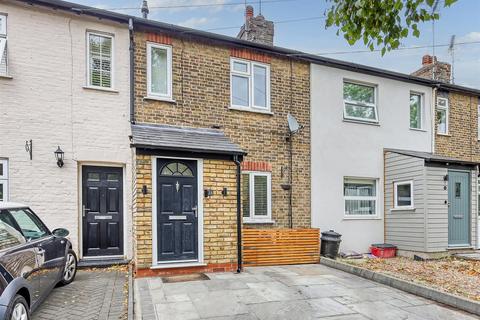 2 bedroom terraced house for sale, Wharf Road, Brentwood