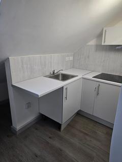 Studio to rent, NEWLY REFURBISHED STUDIO FLAT BILLS INCLUSIVE 1MINUTE TO ILFORD STATION IG1 2AG, Chapel rd IG1