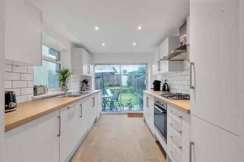 52 Heathfield Road, Bromley, BR1 3RN