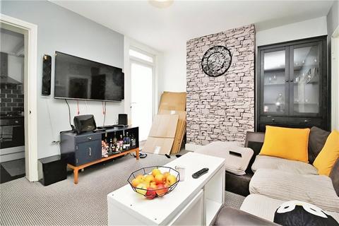 2 bedroom terraced house for sale, Dorset Street, Reading, Berkshire