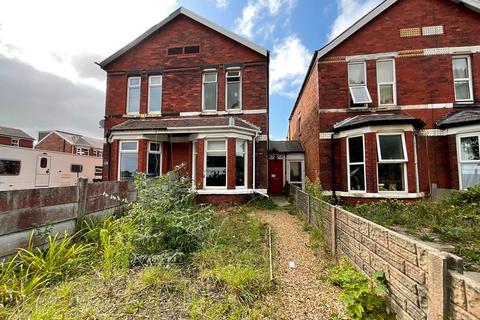 2 bedroom semi-detached house for sale, Duke Street, Southport PR8