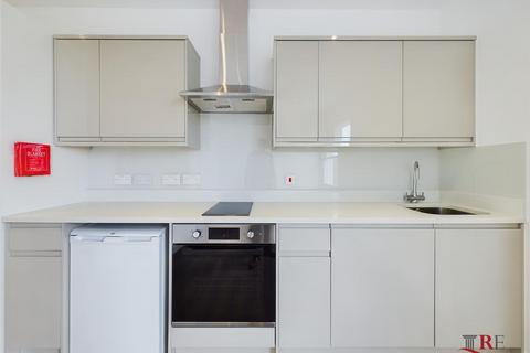 1 bedroom flat to rent, Christchurch Avenue, London, NW6 7BE