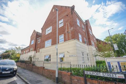 2 bedroom flat for sale, Beaufort Court, Beaufort Street, Easton, Bristol BS5 0SQ