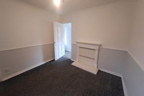 2 bedroom semi-detached house to rent, West Crescent, Peterlee SR8