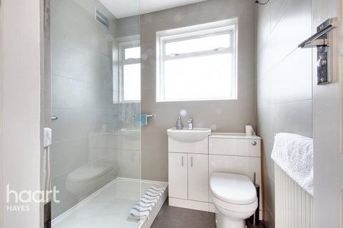 60 Adelphi Crescent, Hayes, UB4 8NB