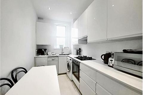 1 bedroom apartment to rent, Lithos Road Hampstead NW3