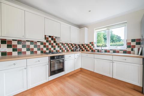 3 bedroom link detached house for sale, Bartholomew Close, Haslemere, Surrey, GU27