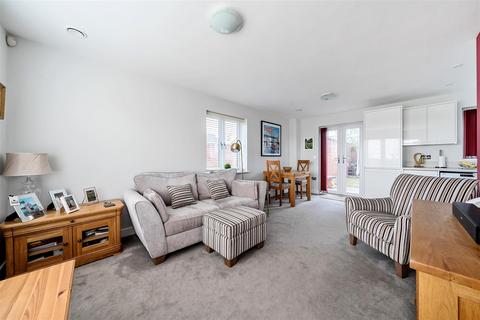 2 bedroom end of terrace house for sale, Dorset Square, Summers Park