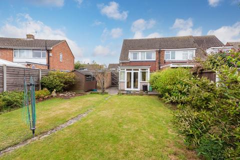 3 bedroom semi-detached house for sale, Seacourt Road, Langley SL3