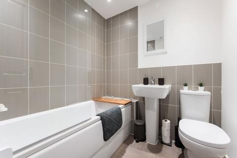 26 Adlam Way, Salisbury, SP2 9FW