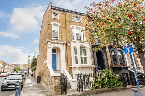 2 bedroom maisonette for sale, Morgan Street, Mile End, E3