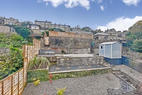 4 bedroom semi-detached house for sale, Oldham Road, Ripponden