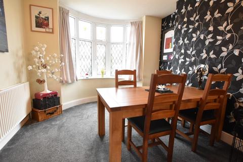 3 bedroom semi-detached house for sale, Albourne Avenue, Scunthorpe