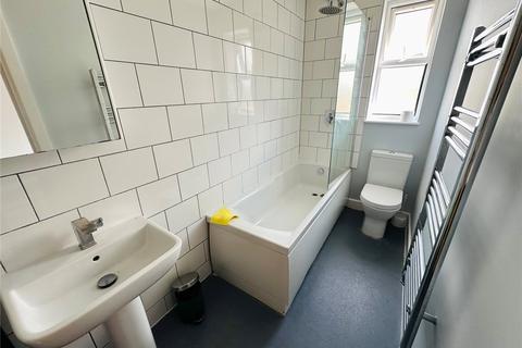23a Catford Hill, London, SE6 4NU