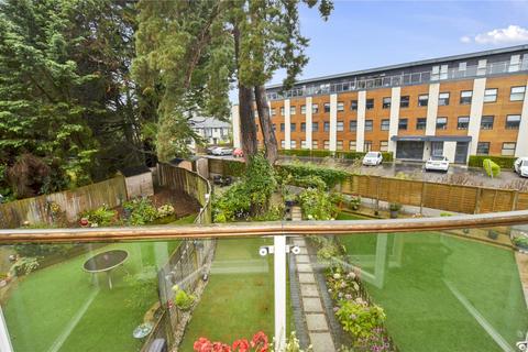 2 bedroom apartment for sale, Manor Close, Ferndown, Dorset, BH22